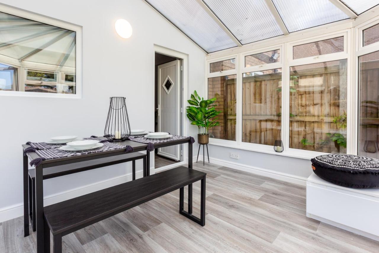 Curlew - 3 Bedrooms Wi-Fi, Parking, Contractors Thornton  Exteriér fotografie