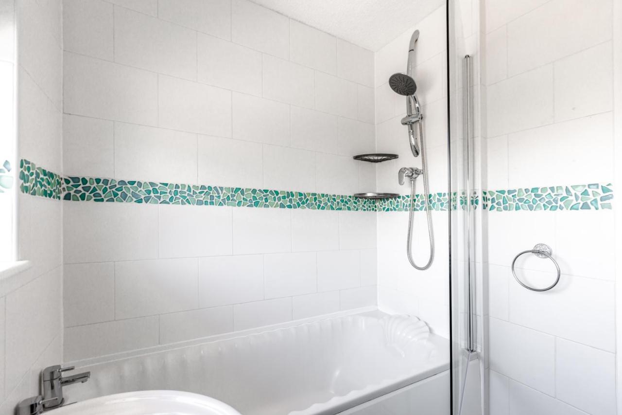 Curlew - 3 Bedrooms Wi-Fi, Parking, Contractors Thornton  Exteriér fotografie