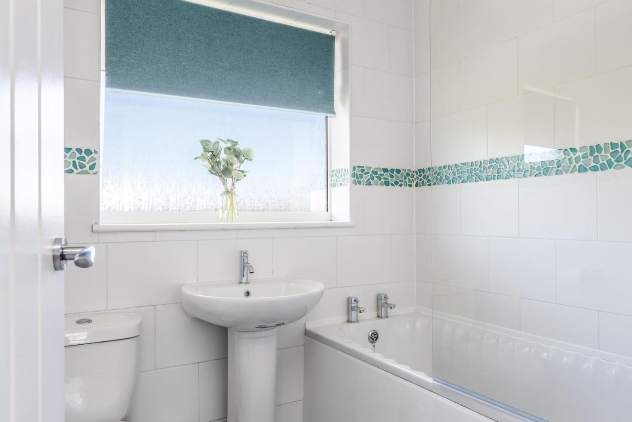 Curlew - 3 Bedrooms Wi-Fi, Parking, Contractors Thornton  Exteriér fotografie